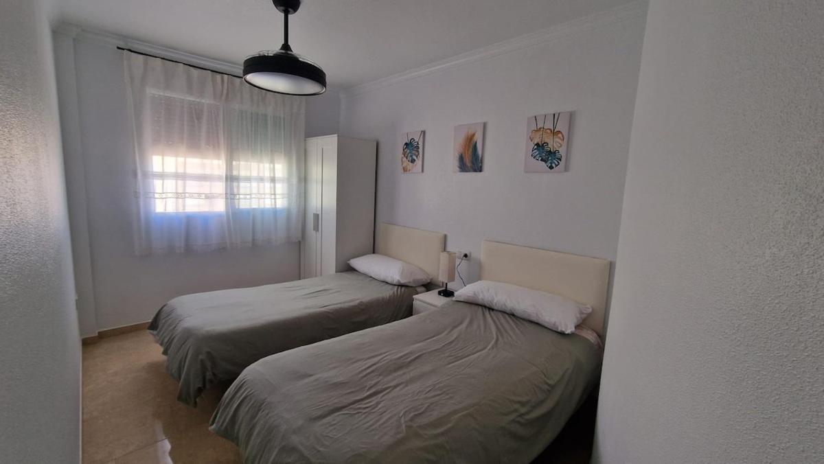 La Colonia Beach House Aguilas Luaran gambar